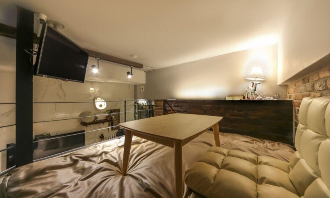 February Hotel Hwanggeum Тегу Екстериор снимка