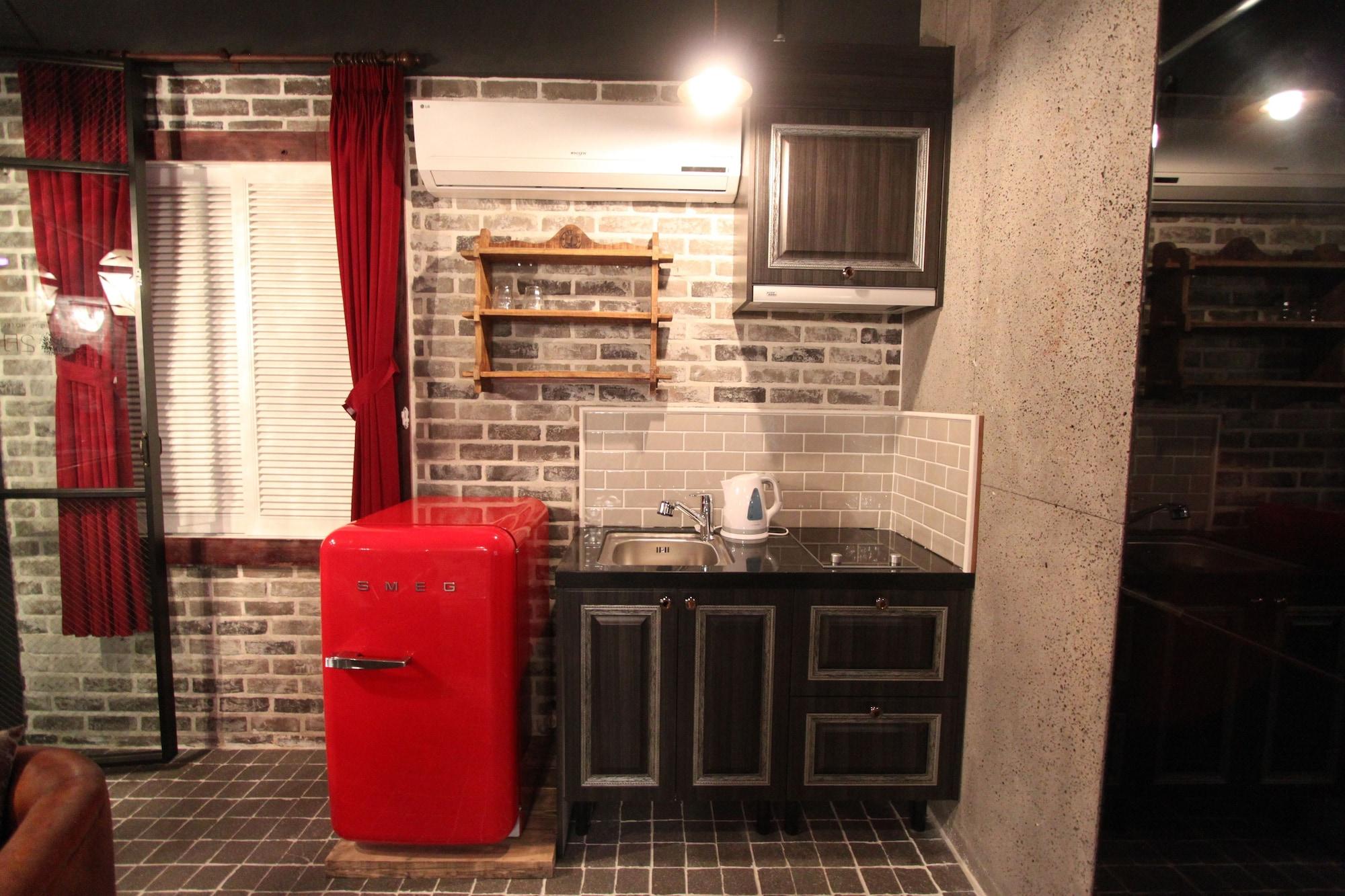 February Hotel Hwanggeum Тегу Екстериор снимка