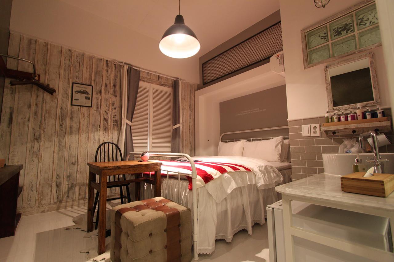 February Hotel Hwanggeum Тегу Екстериор снимка
