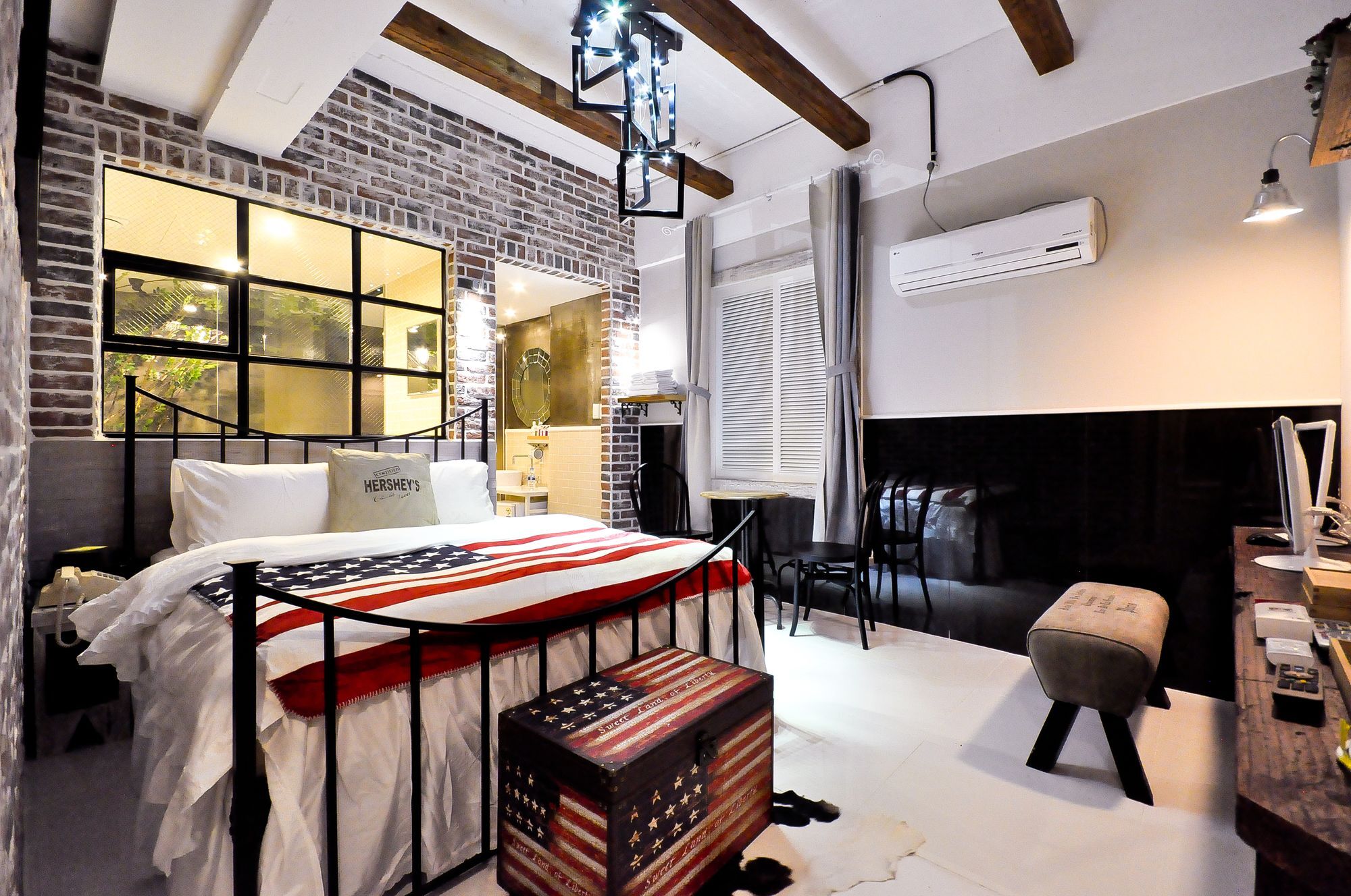 February Hotel Hwanggeum Тегу Екстериор снимка