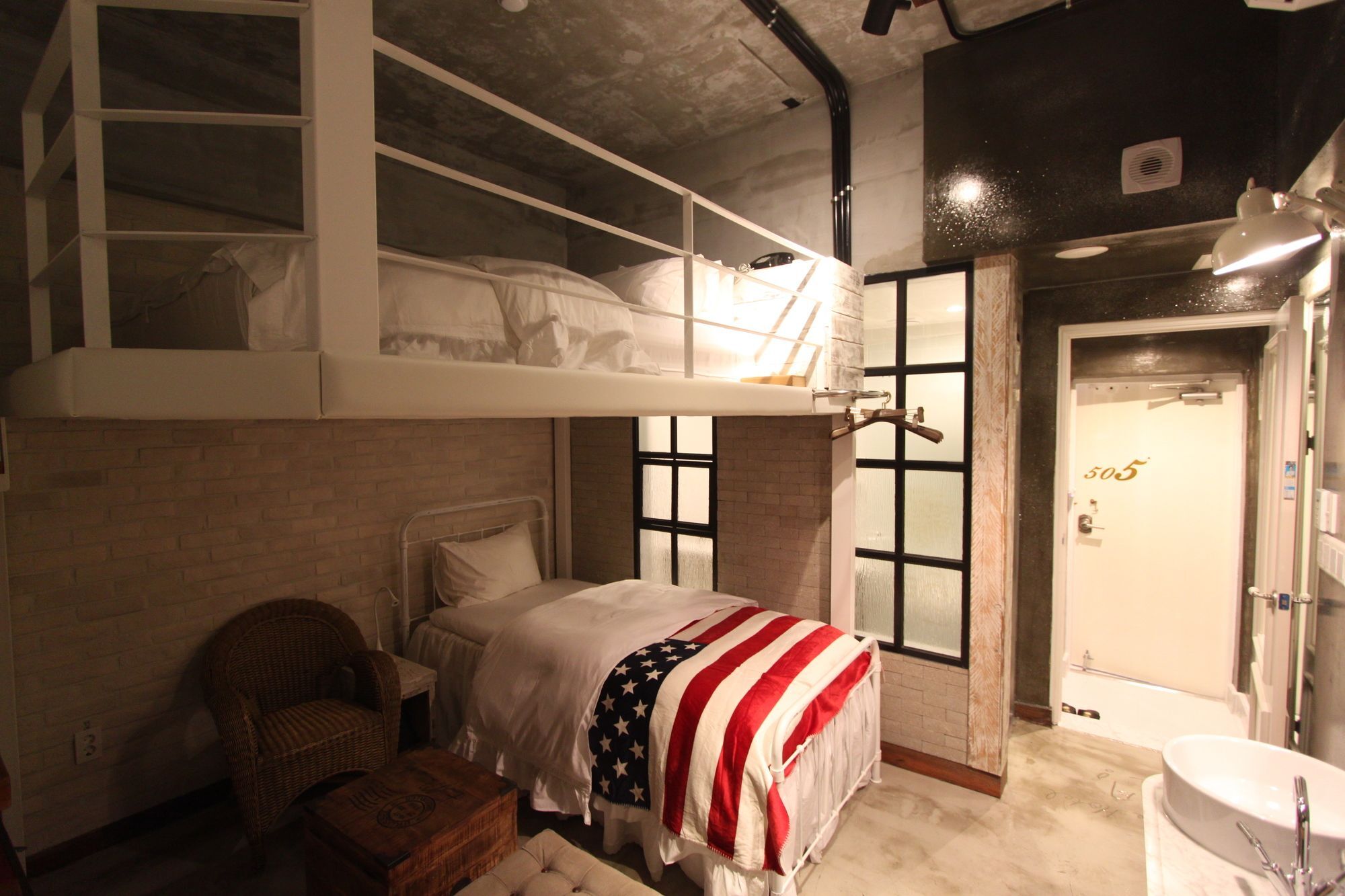 February Hotel Hwanggeum Тегу Екстериор снимка